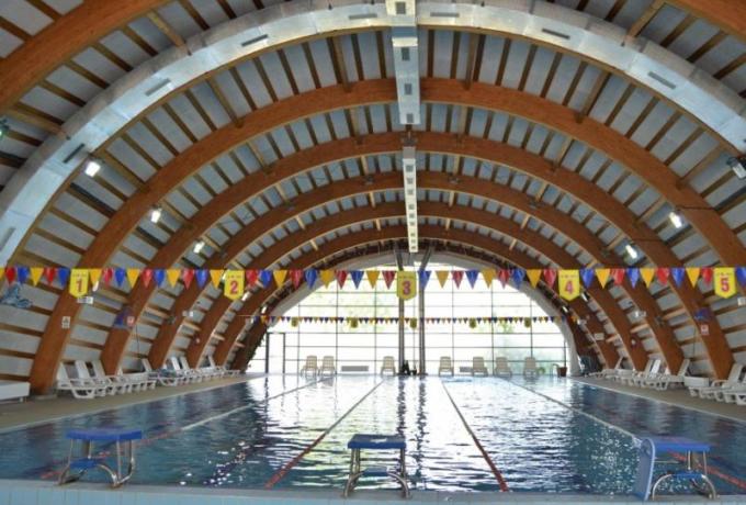 Complex Sportiv „Sala Sporturilor” Roman